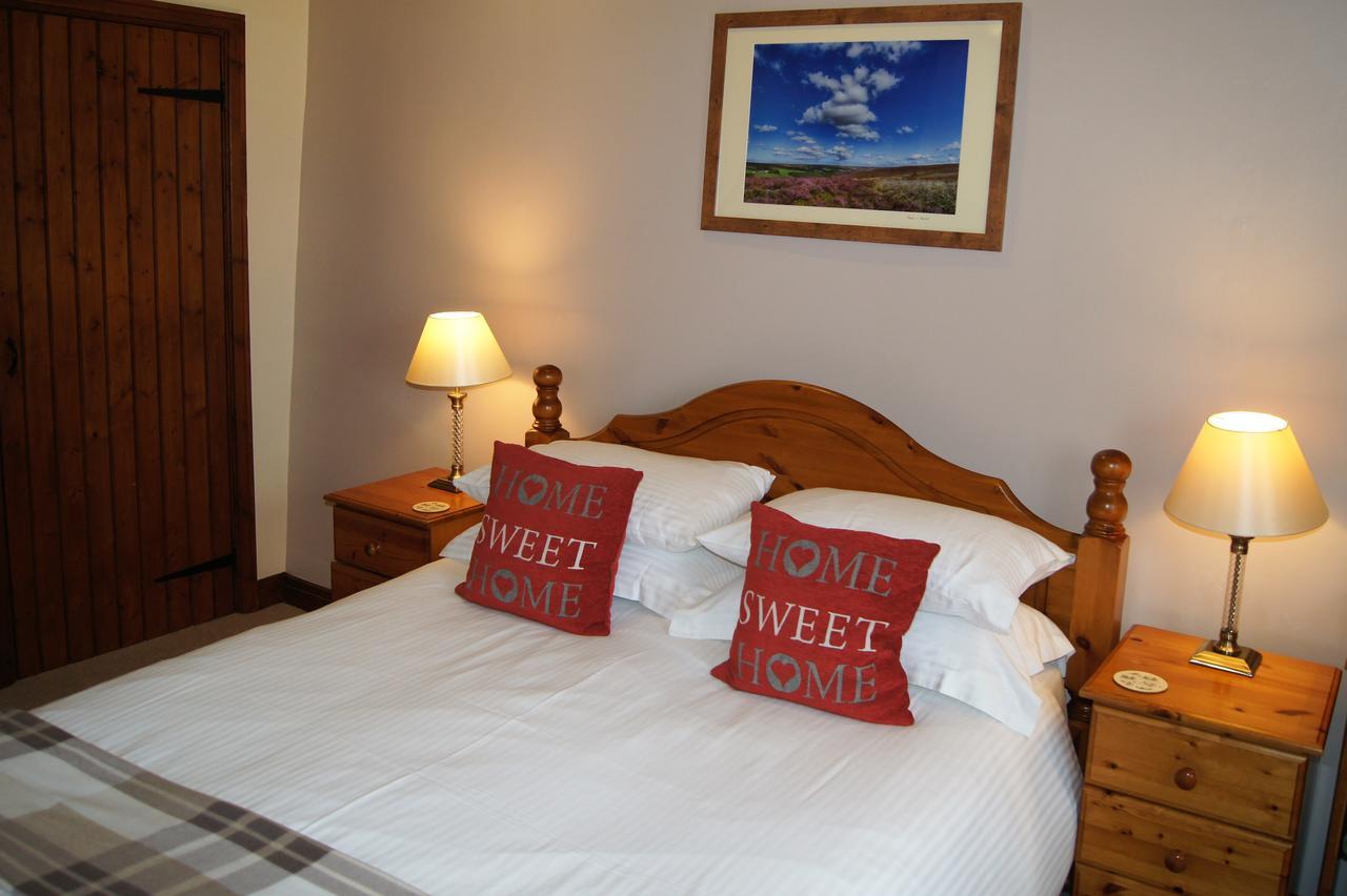 Rawcliffe House Farm Villa Пикъринг Екстериор снимка